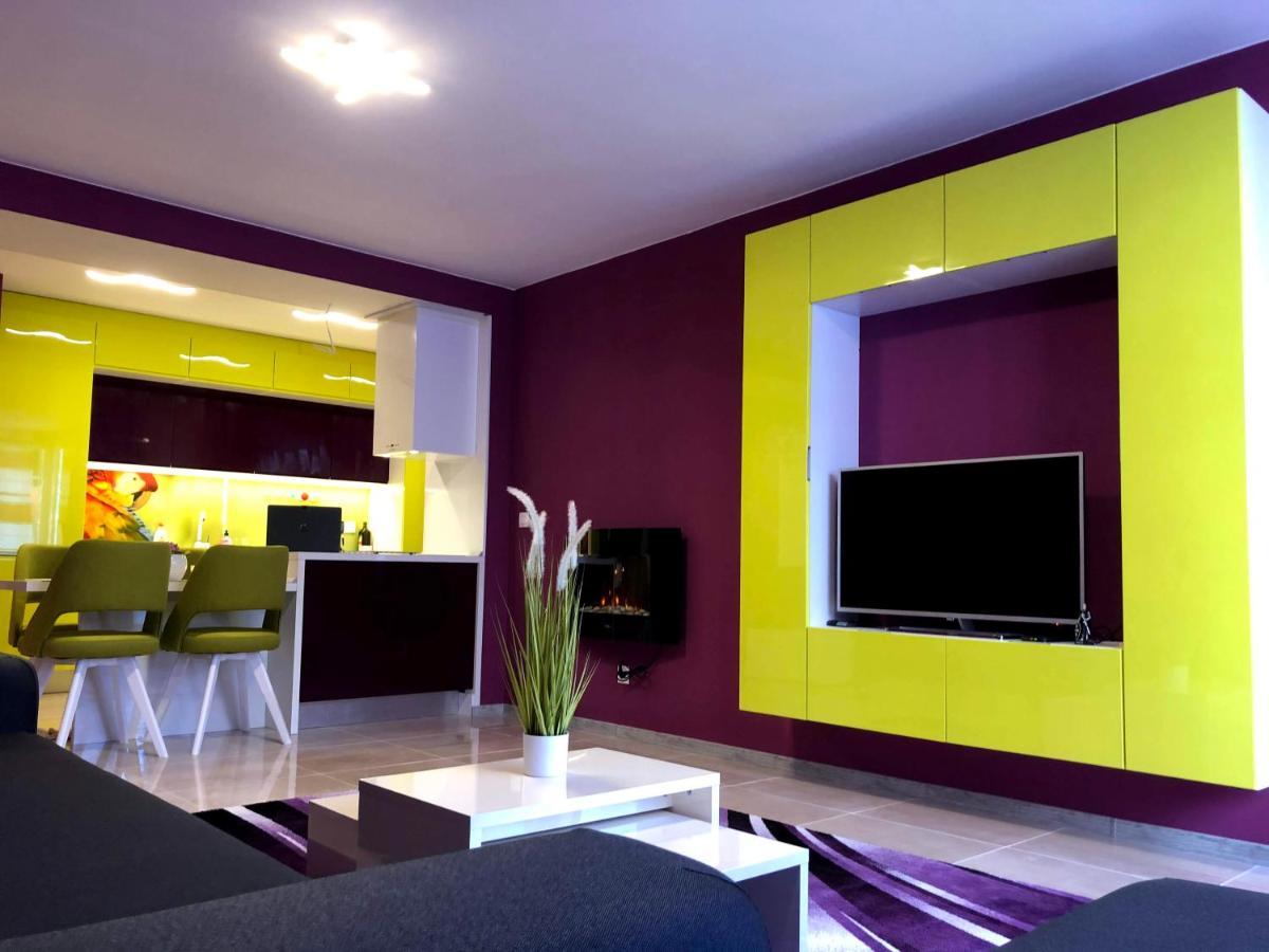 Ultraviolet Relax Apartment Sofia